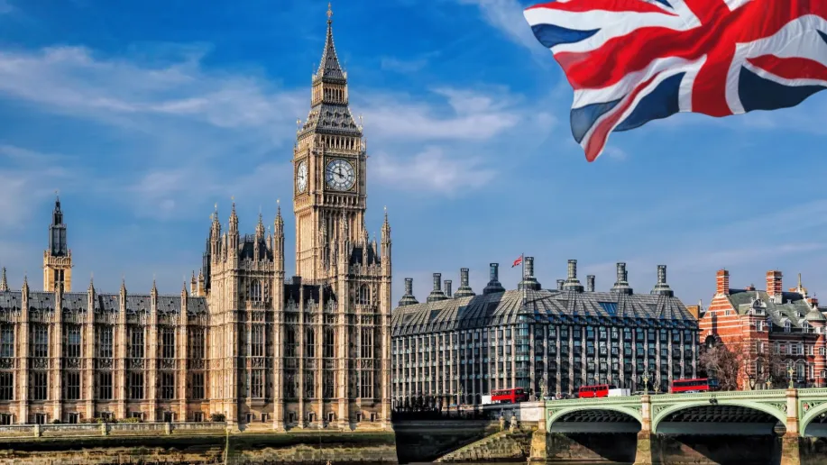 The UK enacts new rules requiring disclosure of tax treatments